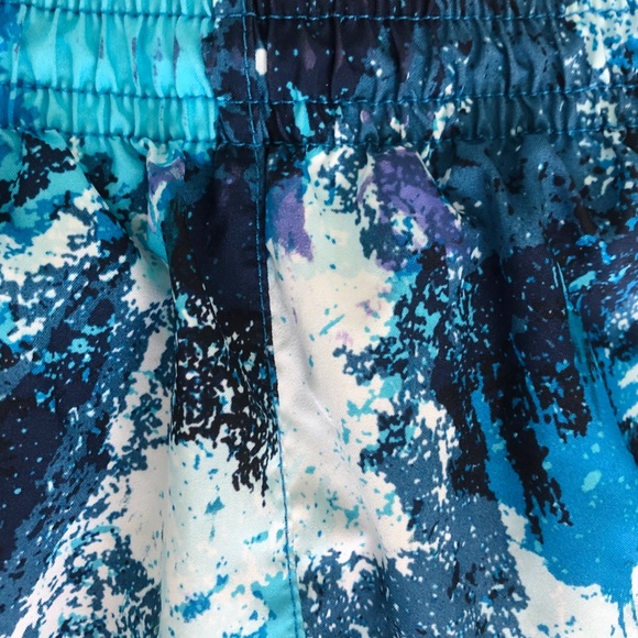 Nike Shorts - Picture 4 of 7